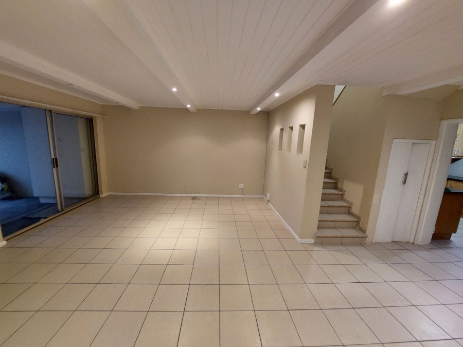 To Let 3 Bedroom Property for Rent in Bracken Heights Western Cape